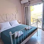 Διαμέρισμα Verano Oasis Apartment_near The Sea-free Parking Χερσόνησος